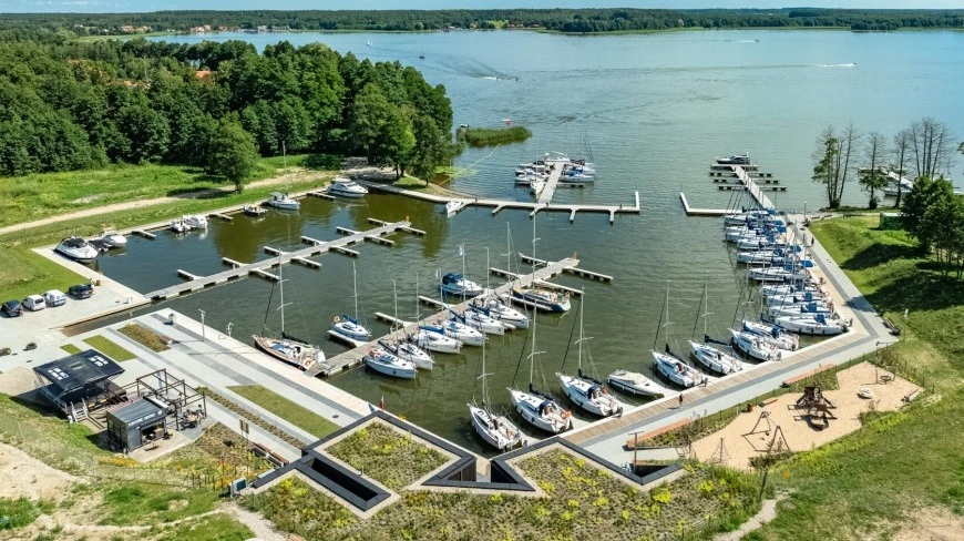 Dzień Ziemi i sprzątanie Mazur w Przystani Nautica