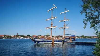 „100 dni do matury” – filmowa podróż przez Mazury i pokład statku „Chopin”