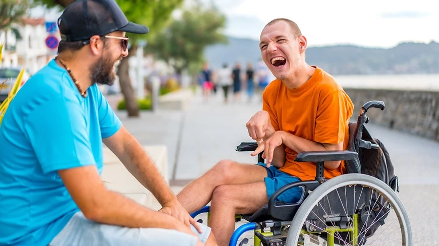 Jak wspierać opiekunów osoby z niepełnosprawnością? 