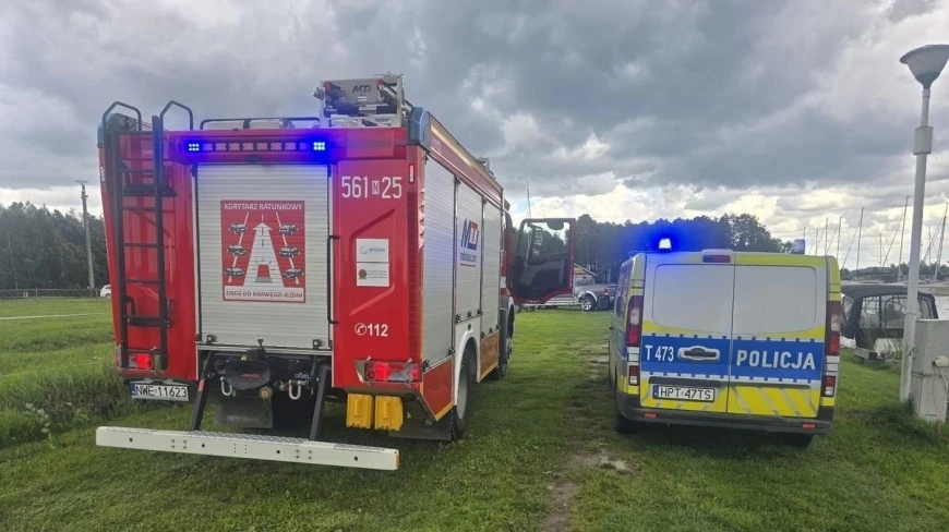 Tragedia na jeziorze Mamry. Nie żyje 45-letni mężczyzna po wypadku na skuterze wodnym