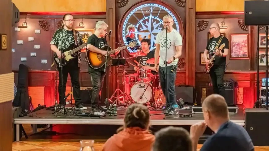 Mietel Folk na scenie - zdjęcie poglądowe.