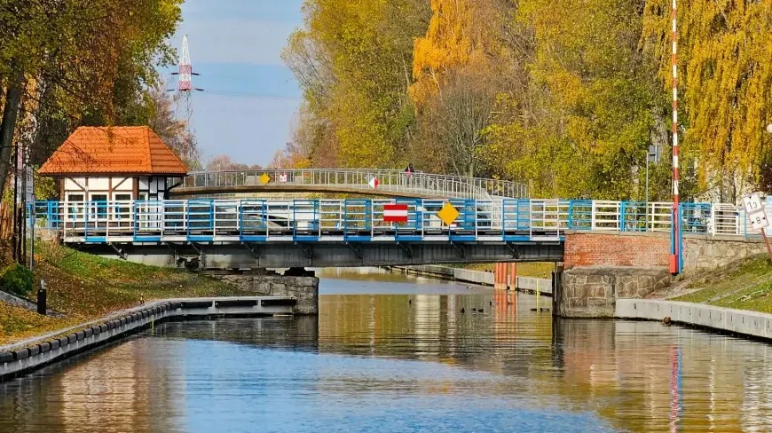 Ograniczenie ruchu wodnego na Kanale Łuczańskim. Wyznaczono objazdy dla wodniaków