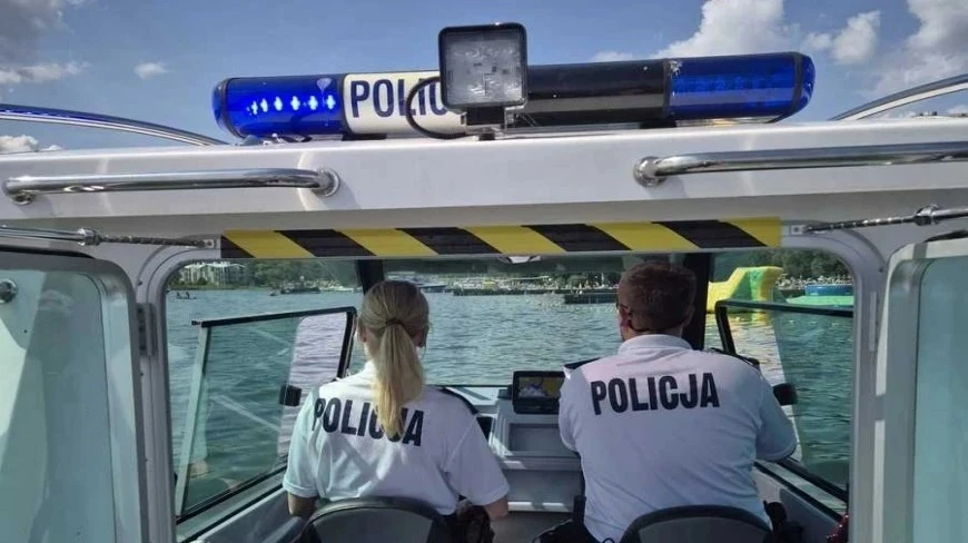 Policja podsumowuje sezon turystyczny nad mazurskimi jeziorami
