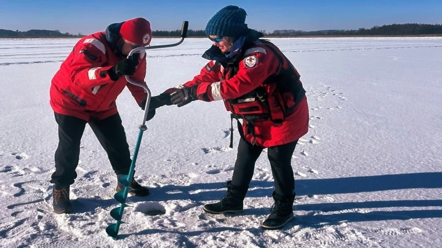 Śniardwy pod lodem. Pozorna stabilizacja kryje śmiertelne pułapki