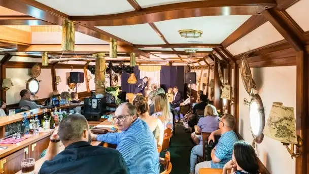 Krakowski teatr Komedia wystąpił na statku Chopin - zdjęcie 2