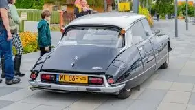 Zlot zabytkowych aut przy restauracji Nóż w wodzie w Mikołajkach - zdjęcie 50