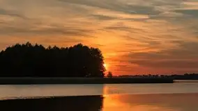 Ognisty zachód przy porcie Ognisty Ptak, jezioro Święcajty - zdjęcie 18