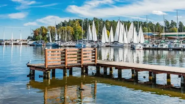 Suszenie żagli nad jeziorem Niegocin, Wilkasy - zdjęcie 2