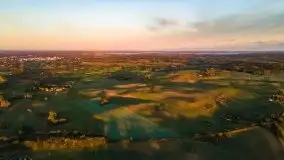 Jesienny zachód słońca z lotu ptaka - zdjęcie 4