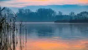 Wschód słońca nad jeziorami Niegocin i Grajewko w Bystrym - zdjęcie 15