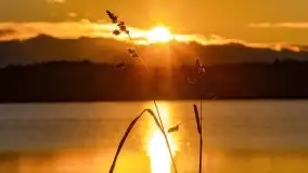 Listopadowy zachód słońca nad jeziorem Tałty, Skorupki - zdjęcie 14