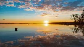 Grudniowy wschód słońca nad jeziorem Niegocin - zdjęcie 40