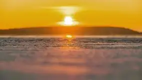 Styczniowy zachód słońca nad jeziorem Święcajty, 2022 r. - zdjęcie 31