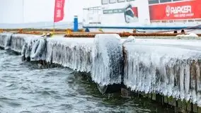 Niegocin i Giżycko skute lodem, grudzień 2020 - zdjęcie 5