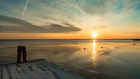 Wschód słońca nad jeziorem Niegocin w Wilkasach - zdjęcie 7