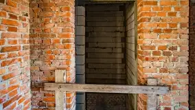 Ruiny pałacu z początku XX wieku w Notyście - zdjęcie 37