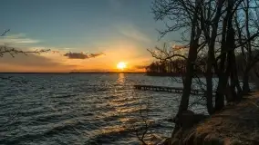 Zachód słońca nad jeziorem Dargin, przystań u Mielnika - zdjęcie 38