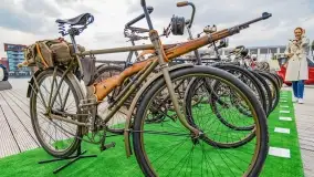 Zabytkowe rowery w Mikołajkach - zdjęcie 1