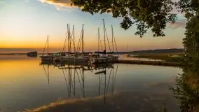 Wschód słońca nad jeziorem Mamry, Stanica Wodna Kietlice, czerwiec 2022 - zdjęcie 29