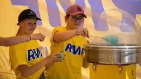 Fotorelacja z muzycznego i sportowego rozpoczęcia wakacji w Mikołajkach - zdjęcie 19