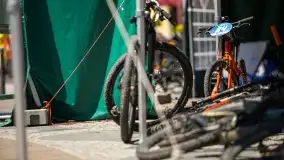 Fotorelacja z muzycznego i sportowego rozpoczęcia wakacji w Mikołajkach - zdjęcie 67