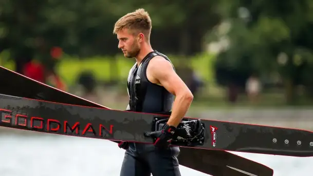 Fotorelacja - skoki i jazda figurowa na Jeziorze Ełckim