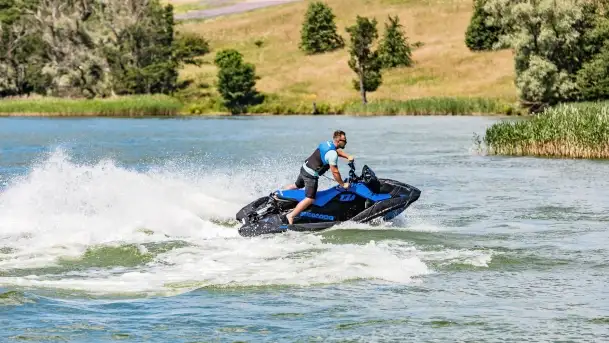 Testowaliśmy skuter Spark Trixx, model 2022 - zdjęcie 11