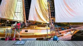 Nocne zdjęcia z XXIII zlotu klubu Jacht Oldtimet, Stranda, sierpień 2022 - zdjęcie 36