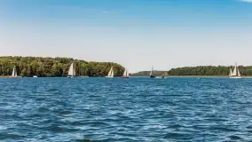 Regaty klubu Jacht Oldtimer, Kisajno, sierpień 2022 - zdjęcie 35