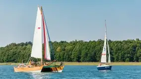 Regaty klubu Jacht Oldtimer, Kisajno, sierpień 2022 - zdjęcie 57