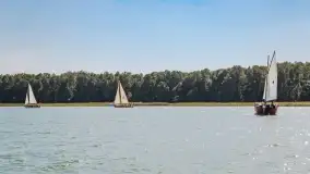 XXIII Zlot Klubu Jacht Oldtimer na zdjęciach Bożeny Klonowskiej - zdjęcie 35