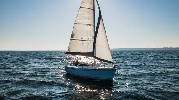 Sasanka Viva 700 dzielnie żegluje po jeziorze Dargin - zdjęcie 4