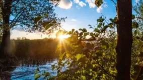 Jesienny zachód słońca nad jeziorem Mój, październik 2022 - zdjęcie 1