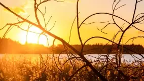 Jesienny zachód słońca nad jeziorem Mój, październik 2022 - zdjęcie 3