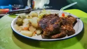 Mazurski biwak, w listopadzie, poznaj mobilne biuro Mazury24 - zdjęcie 2