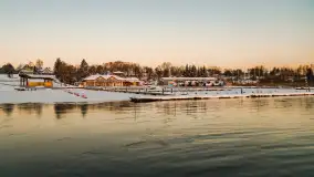 Zimowy wschód słońca w PTTK Wilkasy nad jeziorem Niegocin - zdjęcie 6