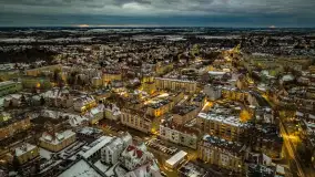 Nocny Kętrzyn z drona, luty 2023 - zdjęcie 7