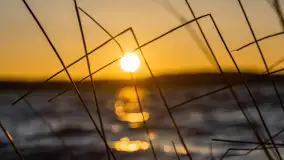 Zachód słońca nad jeziorem Kirsajty, luty 2023 r. - zdjęcie 14