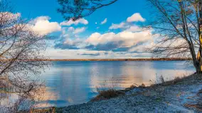 Zachód słońca nad jeziorem Gołdopiwo, marzec 2023 r. - zdjęcie 24