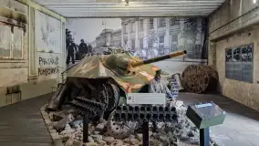 Majowy spacer po Wilczym Szańcu w Gierłoży - zdjęcie 16