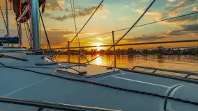 Zachód Słońca w Tle Dla Mew, jezioro Boczne, maj 2023 r. - zdjęcie 4