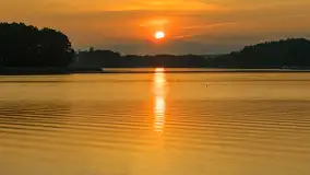 Wschód słońca nad jeziorem Kisajno, Łabędzi Ostrów, czerwiec 2023 r. - zdjęcie 6