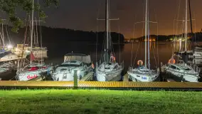 Nocne zdjęcia portu Łabędzi Ostrów, lipiec 2023 r. - zdjęcie 33