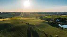 Mazurskie pola i łąki z lotu ptaka, czerwiec 2023 r. - zdjęcie 13