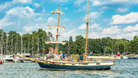 Oldtimery w Strandzie i na jeziorze Kisajno, sierpień 2023 r. - zdjęcie 10