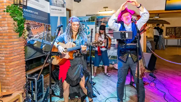 Zachód Sezonu 2023 w Bocianim Gnieździe - fotorelacja - zdjęcie 1