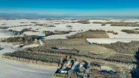 Zimowe Mazury z drona na różnych ujęciach - zdjęcie 29