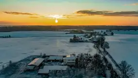 Wschód słońca w okolicach wsi Podlasie, grudzień 2023 r. - zdjęcie 17