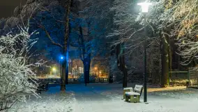 Zimowy Kętrzyn w nocy, styczeń 2024 r. - zdjęcie 22