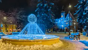 Zimowy Kętrzyn w nocy, styczeń 2024 r. - zdjęcie 3